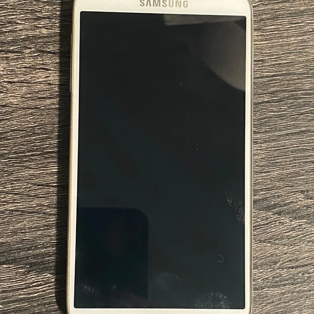 Samsung Galaxy S4 SPH-720 Sprint 4G 16 GB White Frost Android Cell Phone